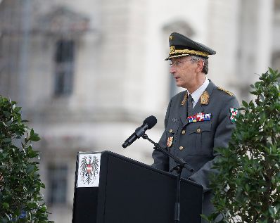 Am 26. Oktober 2020 hielt Bundeskanzler Sebastian Kurz im Rahmen der Angelobung der Rekrutinnen und Rekruten des &ouml;sterreichischen Bundesheeres auf dem Wiener Heldenplatz eine Rede zum &Ouml;sterreichischen Nationalfeiertag.