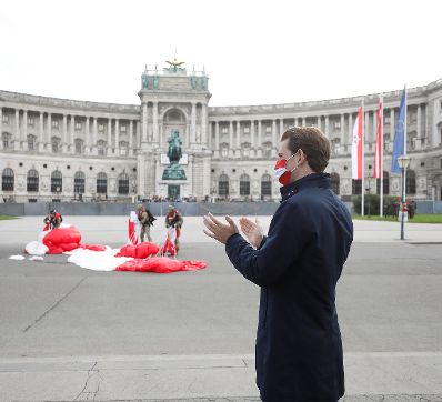 Am 26. Oktober 2020 hielt Bundeskanzler Sebastian Kurz (im Bild) im Rahmen der Angelobung der Rekrutinnen und Rekruten des &ouml;sterreichischen Bundesheeres auf dem Wiener Heldenplatz eine Rede zum &Ouml;sterreichischen Nationalfeiertag.