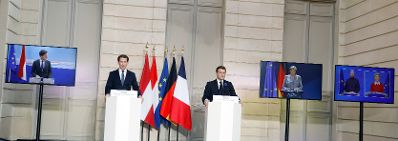 Am 10. November 2020 traf Bundeskanzler Sebastian Kurz (l.) im Rahmen seines Arbeitsbesuch in Paris den franz&ouml;sischen Staatspr&auml;sidenten Emmanuel Macron (r.). Im Bild bei der gemeinsamen Pressekonferenz.