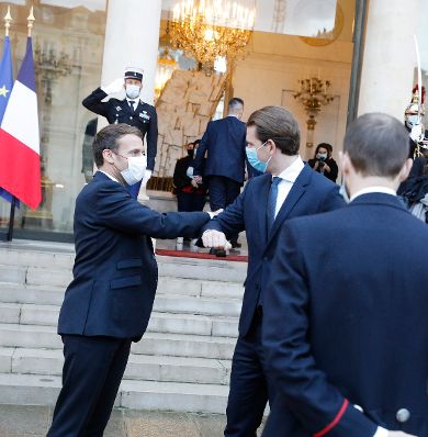 Am 10. November 2020 traf Bundeskanzler Sebastian Kurz (r.) im Rahmen seines Arbeitsbesuch in Paris den franz&ouml;sischen Staatspr&auml;sidenten Emmanuel Macron (l.).