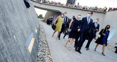 Am 11. Juni 2021 besuchte Bundeskanzler Sebastian Kurz (2.v.l.) gemeinsam mit Susanne Thier (l.) die Sommernachtsgala in Grafenegg.