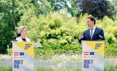 Am 21. Juni 2021 empfing Bundeskanzler Sebastian Kurz (r.) die Pr&auml;sidentin der Europ&auml;ischen Kommission Ursula von der Leyen (l.). Im Bild bei einer gemeinsamen Pressekonferenz.