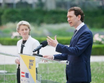 Am 21. Juni 2021 empfing Bundeskanzler Sebastian Kurz (r.) die Pr&auml;sidentin der Europ&auml;ischen Kommission Ursula von der Leyen (l.). Im Bild bei einer gemeinsamen Pressekonferenz.