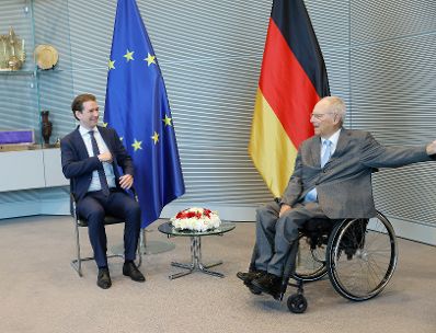 Am 22. Juni 2021 traf Bundeskanzler Sebastian Kurz (l.) im Rahmen seines Arbeitsbesuchs in Berlin den Pr&auml;sident des Deutschen Bundestages Wolfgang Sch&auml;uble (r.).