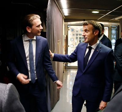 Am 30. Juni 2021 traf Bundeskanzler Sebastian Kurz (l.) im Rahmen seines Arbeitsbesuch in Paris den franz&ouml;sischen Staatspr&auml;sidenten Emmanuel Macron (r.).