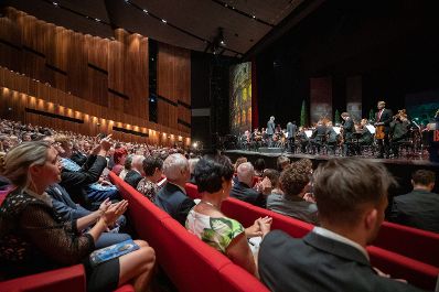 Am 21. Juli 2021 besuchte Bundeskanzler Sebastian Kurz gemeinsam mit Landeshauptmann Markus Wallner und Bundespr&auml;sident Alexander Van der Bellen die Er&ouml;ffnung der 75. Bregenzer Festspiele.