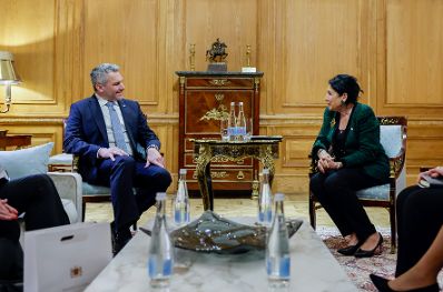 Am 30. J&auml;nner 2023 reiste Bundeskanzler Karl Nehammer (l.) zu einem Arbeitsbesuch nach Georgien. Im Bild mit der georgischen Pr&auml;sidentin Salome Surabischwili (r.).