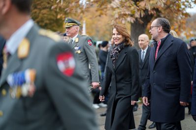 Am 26. Oktober 2024 fand anl&auml;sslich des Nationalfeiertages die traditionelle Kranzniederlegung im Weihraum am Wiener Heldenplatz statt.
