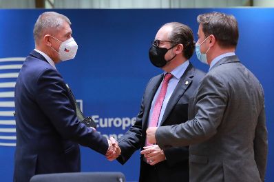 Am 21. Oktober 2021 war Bundeskanzler Alexander Schallenberg (m.) beim Europ&auml;ischen Rat in Br&uuml;ssel. Im Bild der Tschechische Ministerpr&auml;sident Andrej Babi&scaron; (l.), luxenburger Premierminister Xavier Bettel (r.).