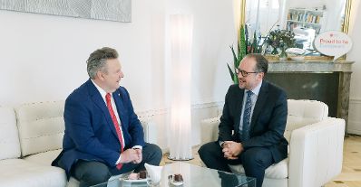 Am 29. Oktober 2021 empfing Bundeskanzler Alexander Schallenberg (r.) den Wiener B&uuml;rgermeister Michael Ludwig (l.).