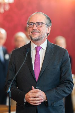 Am 10. J&auml;nner 2025 wurde Bundeskanzler Alexander Schallenberg (im Bild) von Bundespr&auml;sident Alexander Van der Bellen mit der Fortf&uuml;hrung der Verwaltung des Bundeskanzleramtes und dem Vorsitz in der einstweiligen Bundesregierung betraut.