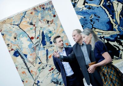 Am 31. J&auml;nner 2019 er&ouml;ffnete Bundesminister Gernot Bl&uuml;mel die Ausstellung "Feuerstelle.Attersee" im Belvedere 21.