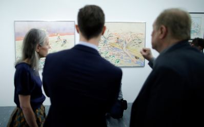 Am 31. J&auml;nner 2019 er&ouml;ffnete Bundesminister Gernot Bl&uuml;mel die Ausstellung "Feuerstelle.Attersee" im Belvedere 21.