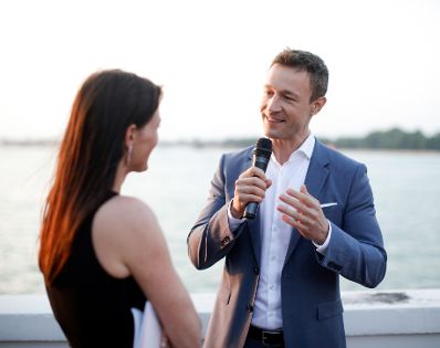 Am 24. Mai 2018 reiste Bundesminister Gernot Bl&uuml;mel anl&auml;sslich der Ausstellungser&ouml;ffnung im &Ouml;sterreich Pavillon auf der 16. Internationalen Architekturausstellung "La Biennale di Venezia" nach Venedig.