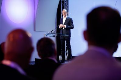 Am 7. Juni 2018 nahm Bundesminister Gernot Bl&uuml;mel am medienpolitischen Diskurs &quot;MedienEnquete&quot; teil. Im Bild der Pr&auml;sident des Bundesverbands Deutscher Zeitungsverleger Mathias D&ouml;pfner.