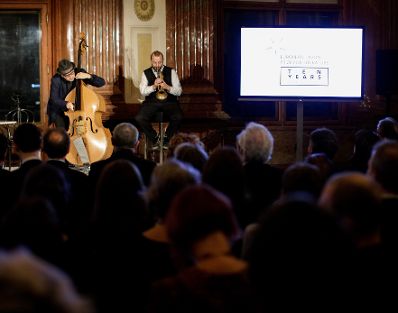 Am 6. November 2018 &uuml;berreichte Bundesminister Gernot Bl&uuml;mel gemeinsam mit EU-Kommissar Tibor Navracsics die Europ&auml;ischen Literaturpreise 2018.