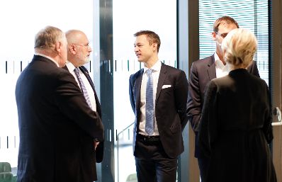 Am 16. November 2018 setzte Bundesminister Gernot Bl&uuml;mel (m.) seine Teilnahme an der Subsidiarit&auml;tskonferenz in Bregenz fort. Im Bild mit EU-Kommissar Frans Timmermans (2.v.l.).