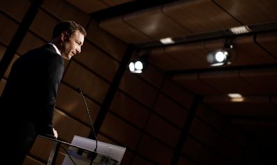 Am 3. Dezember 2018 nahm Bundesminister Gernot Bl&uuml;mel (im Bild) an der Cyber Security Conference teil.