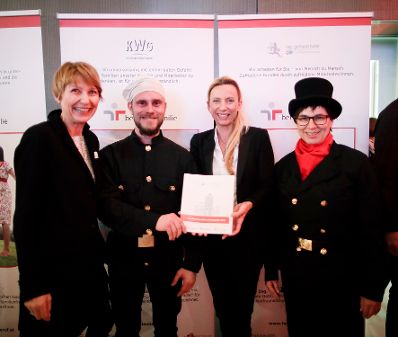 Am 29. J&auml;nner 2019 verlieh Bundesministerin Juliane Bogner-Strau&szlig; die Zertifikate f&uuml;r familienfreundliche Unternehmen.