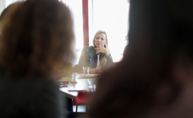 Am 4. Februar 2019 reiste Bundesministerin Juliane Bogner-Strau&szlig; anl&auml;sslich eines Bundesl&auml;ndertags ins Burgenland. Im Bild zu Besuch bei der Frauen-, M&auml;dchen- und Familienberatungsstelle Oberwart.