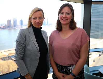 Am 11. M&auml;rz 2019 reiste Bundesministerin Juliane Bogner-Strau&szlig; (l.) nach New York zur Frauenstatuskommission der Vereinten Nationen. Im Bild mit der neuseel&auml;ndischen Frauenministerin Julie Anne Genter (r.).