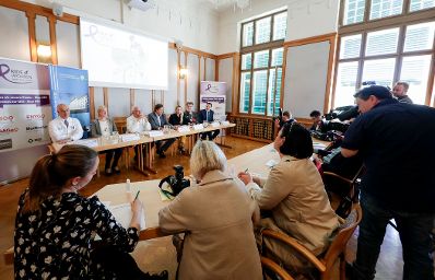 Am 10. Mai 2019 reiste Bundesministerin Juliane Bogner-Strau&szlig; anl&auml;sslich eines Bundesl&auml;ndertags nach Graz. Im Bild bei der Pressekonferenz &quot;Geb&auml;rmutterhalskrebs und HPV &ndash; Setzen wir dem ein Ende&quot;.