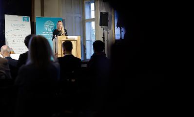 Am 16. Mai 2019 hielt Bundesministerin Juliane Bogner-Strau&szlig; (im Bild) die Keynote bei den Praeveniere Gesundheitstagen.