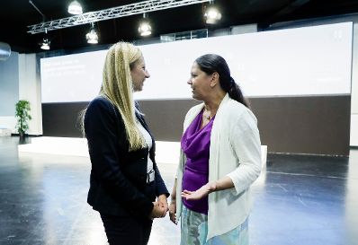 Am 23. Juli 2018 nahm Bundesministerin Juliane Bogner-Strau&szlig; (l.) im Rahmen des &ouml;sterreichischen Ratsvorsitzes an der Sitzung der High Level Group on Gender Mainstreaming teil.