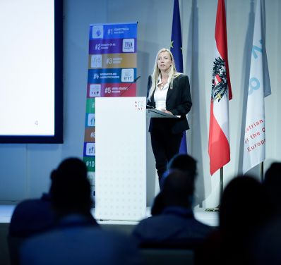 Am 2. September 2018 nahm Bundesministerin Juliane Bogner-Strau&szlig; (im Bild) an der Jugendkonferenz der Europ&auml;ischen Union teil.