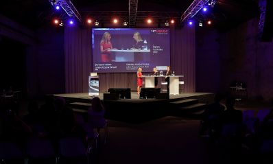 Am 17. September 2018 hielt Bundesministerin Juliane Bogner-Strau&szlig; eine Keynote beim IKT-Konvent 2018 "Startschuss zur digitalen Aufholjagd".