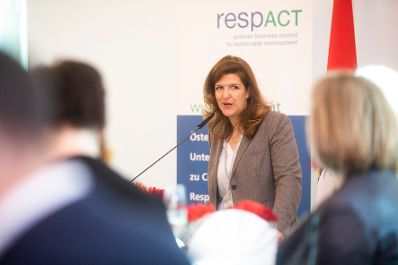 Am 30. Oktober 2018 nahm Bundesministerin Juliane Bogner-Strau&szlig; am CEO Business Lunch im Bundeskanzleramt teil.