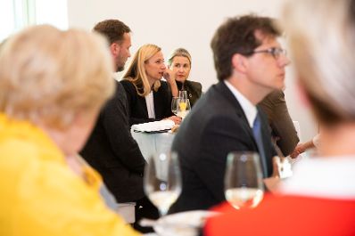 Am 30. Oktober 2018 nahm Bundesministerin Juliane Bogner-Strau&szlig; am CEO Business Lunch im Bundeskanzleramt teil.