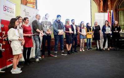 Am 7. November 2018 &uuml;berreichte Bundesministerin Juliane Bogner-Strau&szlig; den &Ouml;sterreichischen Jugendpreis 2018.