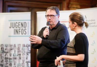 Am 7. November 2018 &uuml;berreichte Bundesministerin Juliane Bogner-Strau&szlig; den &Ouml;sterreichischen Jugendpreis 2018.