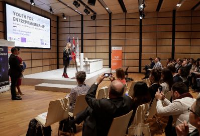 Am 8. November 2018 er&ouml;ffnete Bundesministerin Juliane Bogner-Strau&szlig; (im Bild) die Eastern Partnership Youth Conference.