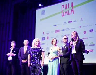 Am 12. November 2018 nahm Bundesministerin Juliane Bogner-Strau&szlig; an der Gala &bdquo;Wider die Gewalt&ldquo; teil.