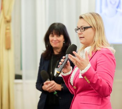 Am 4. Dezember 2018 fand die &quot;Ladies Lounge&quot; des Netzwerkes &quot;Frau in der Wirtschaft&quot; im Bundeskanzleramt statt.