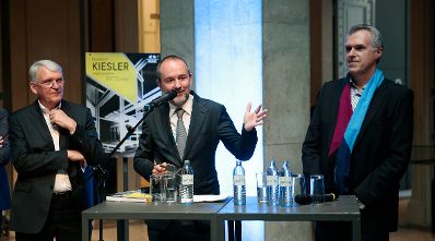 Am 14. Juni 2016 er&ouml;ffnete Kunst- und Kulturminister Thomas Drozda die Ausstellung "FRIEDRICH KIESLER. Lebenswelten" im Museum f&uuml;r angewandte Kunst (MAK).