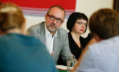 Am 22. Juni 2016 lud Kanzleramtsminister Thomas Drozda (im Bild) Medienvertreterinnen und -vertreter zu Hintergrundgespr&auml;chen ins Palais Dietrichstein.