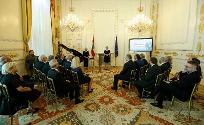 Am 14. September 2016 bestellte der Bundeskanzler Vertreterinnen und Vertreter der Wirtschaft zu Mitgliedern der bei der Bundesanstalt "Statistik &Ouml;sterreich" eingerichteten Wirtschaftskurie.