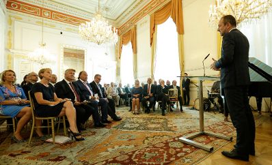 Am 14. September 2016 bestellte der Bundeskanzler Vertreterinnen und Vertreter der Wirtschaft zu Mitgliedern der bei der Bundesanstalt "Statistik &Ouml;sterreich" eingerichteten Wirtschaftskurie. Im Bild Kanzleramtsminister Thomas Drozda.