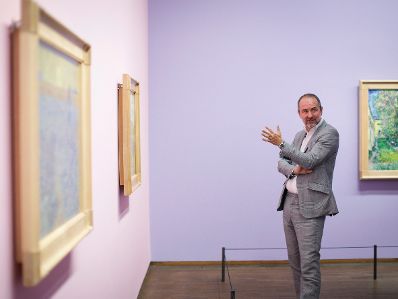 Am 15.September 2016 er&ouml;ffnete Kunst- und Kulturminister Thomas Drozda (im Bild) die Ausstellung "Seurat, Signac, Van Gogh - Wege des Pointilismus" in der Albertina.