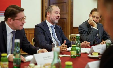 Am 14.September 2016 lud Kanzleramtsminister Thomas Drozda (im Bild) EU- Kommissarin Cecilia Malmstr&ouml;m zu Hintergrundgespr&auml;chen ins Palais Dietrichstein.