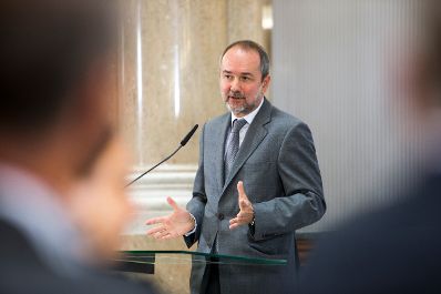 Am 19. September 2016 fand die Enquete "Medienf&ouml;rderung neu - Was braucht die Demokratie?" statt. Im Bild Thomas Drozda, Bundesminister f&uuml;r Medien.