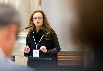 Am 19. September 2016 fand die Enquete "Medienf&ouml;rderung neu - Was braucht die Demokratie?" statt. Im Bild Edeltraud Stiftinger, aws-Gesch&auml;ftsf&uuml;hrerin.