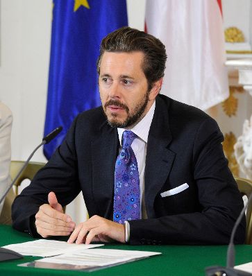 Staatssekret&auml;r Harald Mahrer beim Medienbriefing &uuml;ber die Regierungssitzung am 20. September 2016.