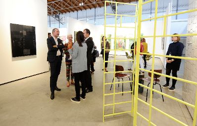 Am 21. September 2016 besuchte Kunst-und Kulturminister Thomas Drozda die viennacontemporary, &Ouml;sterreichs internationale Kunstmesse in der Marxhalle Wien.