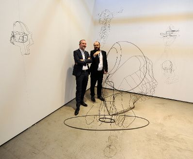 Am 21. September 2016 besuchte Kunst-und Kulturminister Thomas Drozda die viennacontemporary, &Ouml;sterreichs internationale Kunstmesse in der Marxhalle Wien.