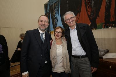 Am 26. Oktober 2016 empfing Kanzleramtsminister Thomas Drozda im Rahmen des Nationalfeiertages Besucherinnen und Besucher im Bundeskanzleramt.