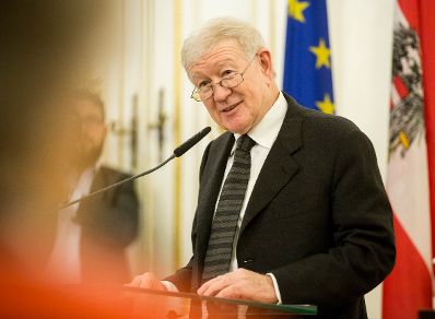 Am 16. November 2016 verlieh Kunst- und Kulturminister Thomas Drozda den &Ouml;sterreichischen Staatspreis f&uuml;r Kulturpublizistik an Alfred Noll. Im Bild der Laudator Armin Thurnher.